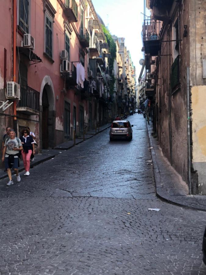 Il Basso Della Nonna Nápoles Exterior foto